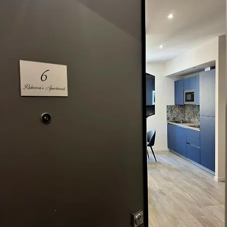 Appartement Rebecca's - Anzio, Sea View & Private Parking *