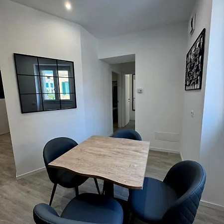 Apartment Rebecca's - Anzio, Sea View & Private Parking Anzio